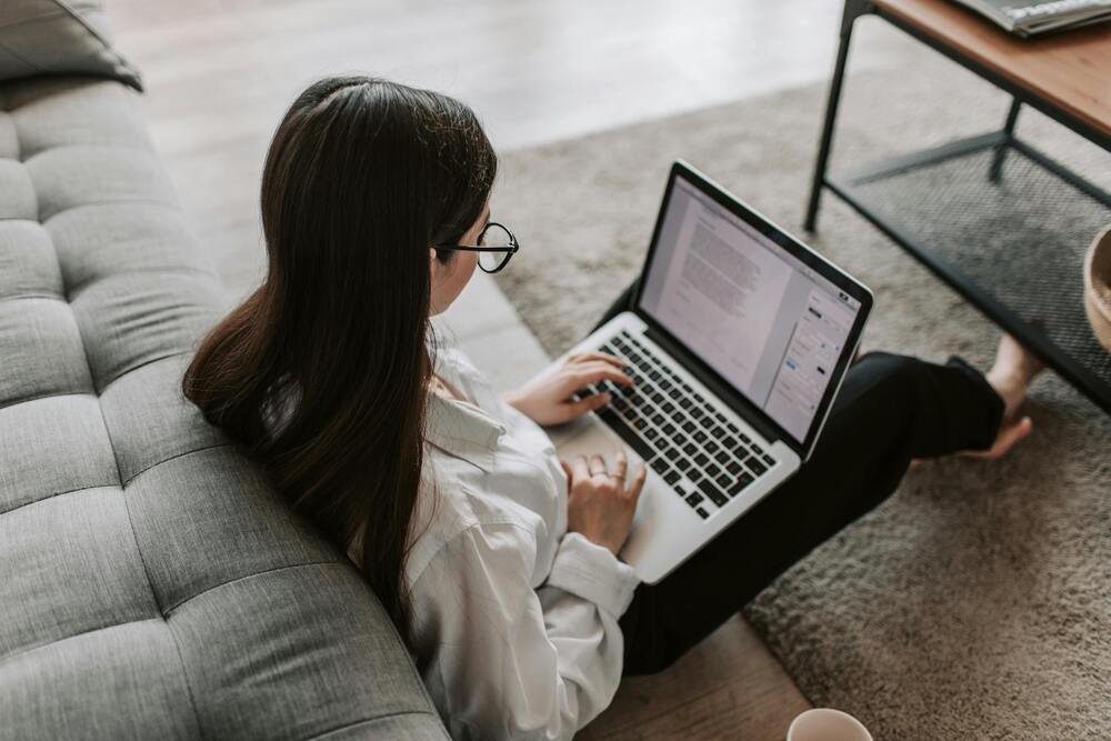Como abrir empresa online com segurança e economia